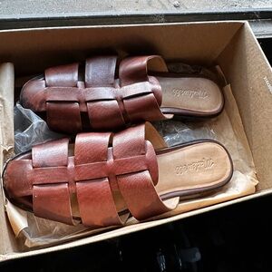 Fisherman Mules in etrusco leather